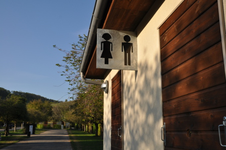 Toilettes publiques à Giverny