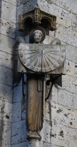 L'ange au cadran, cathédrale de Chartres