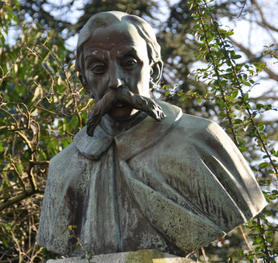 Buste d'Emile Verhaeren, poète belge, Rouen