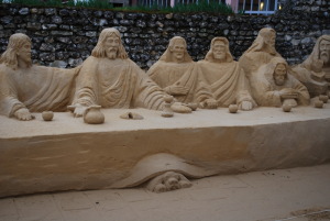 La Sainte Cène, sculpture de sable, Christian Avril, Giverny